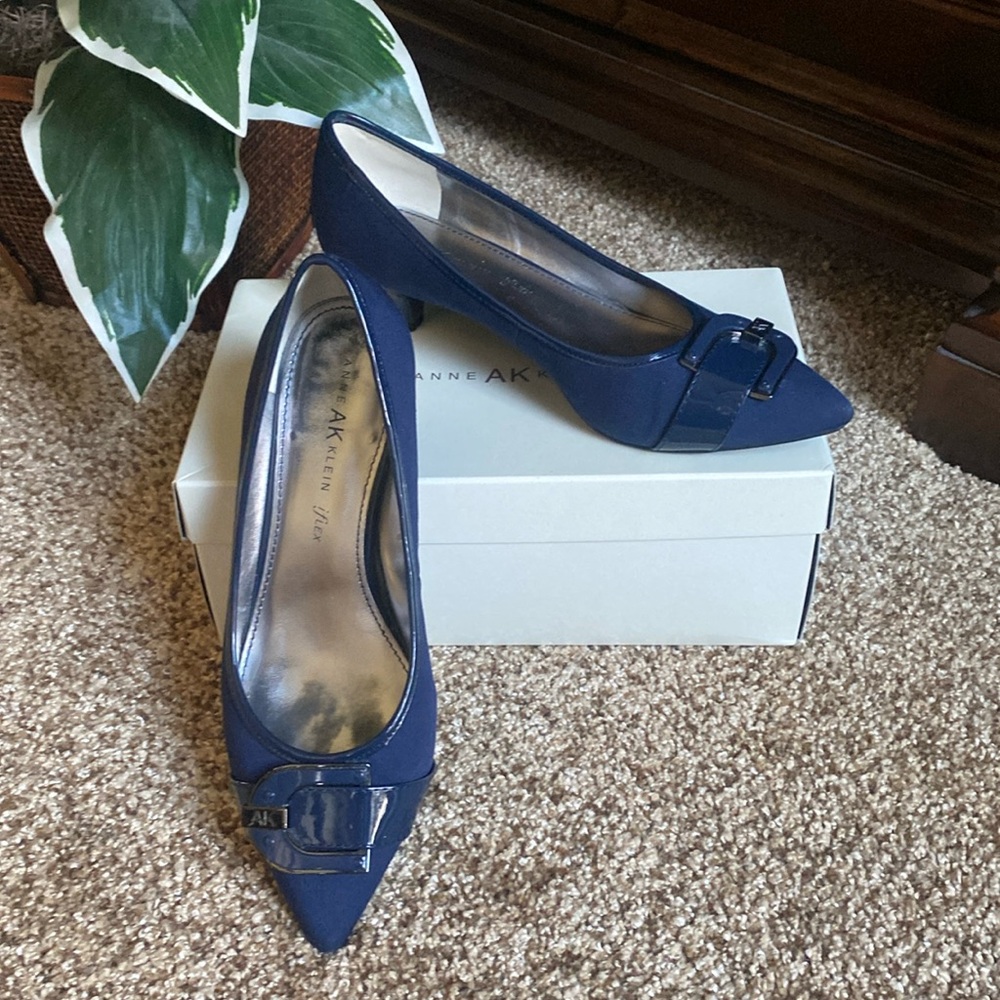 "Anne Klein" navy shoes